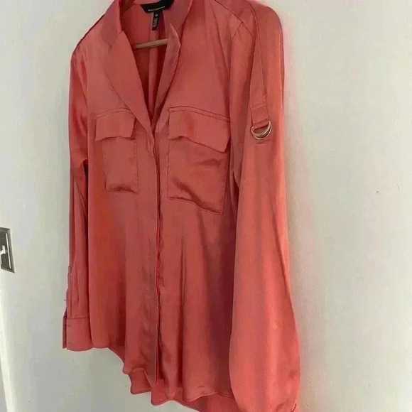 WHBM - Long Sleeve Collar Pocket Shirt - Picture 5 of 6